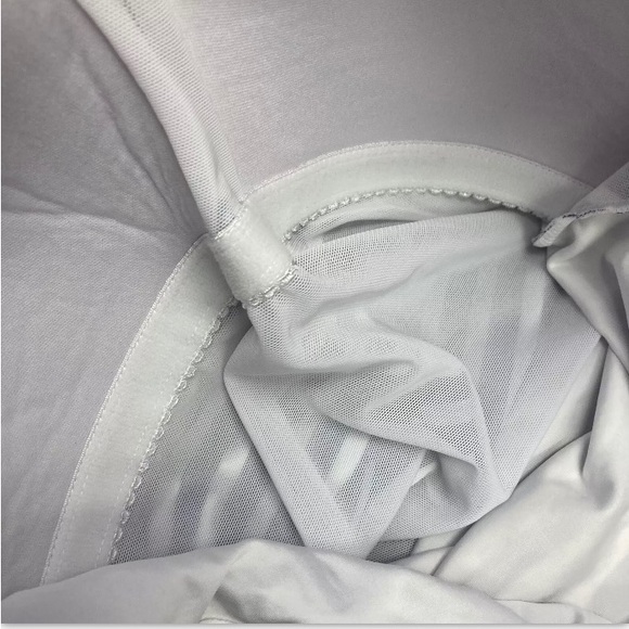 NIPTUCK SWIM One Piece Cups Adjustable Straps Blue White Stripe Lined Size 12 - Picture 10 of 10